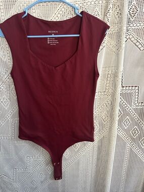 ReoRia Burgundy Cap Sleeve Bodysuit